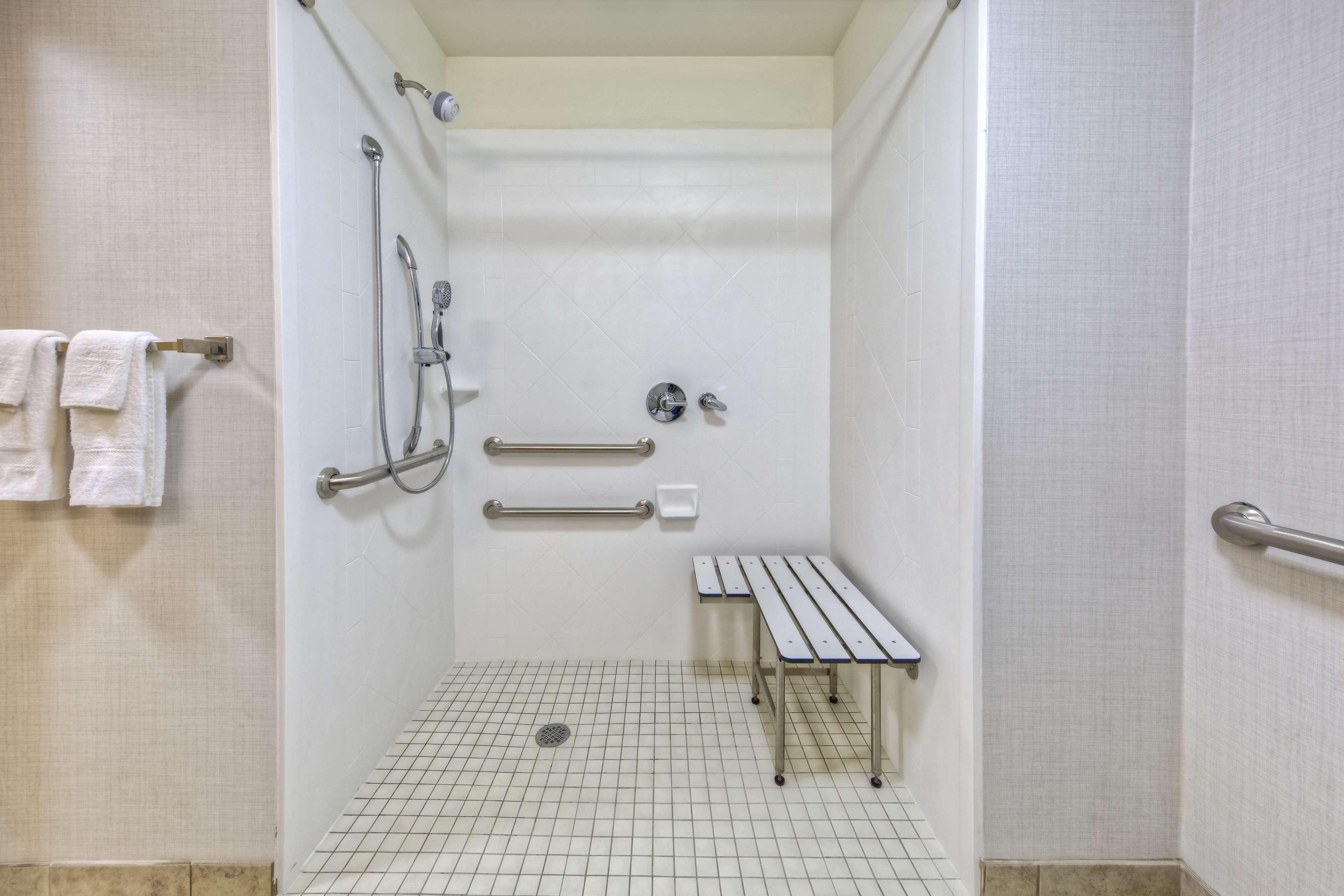 Hampton Inn Indianola المظهر الخارجي الصورة