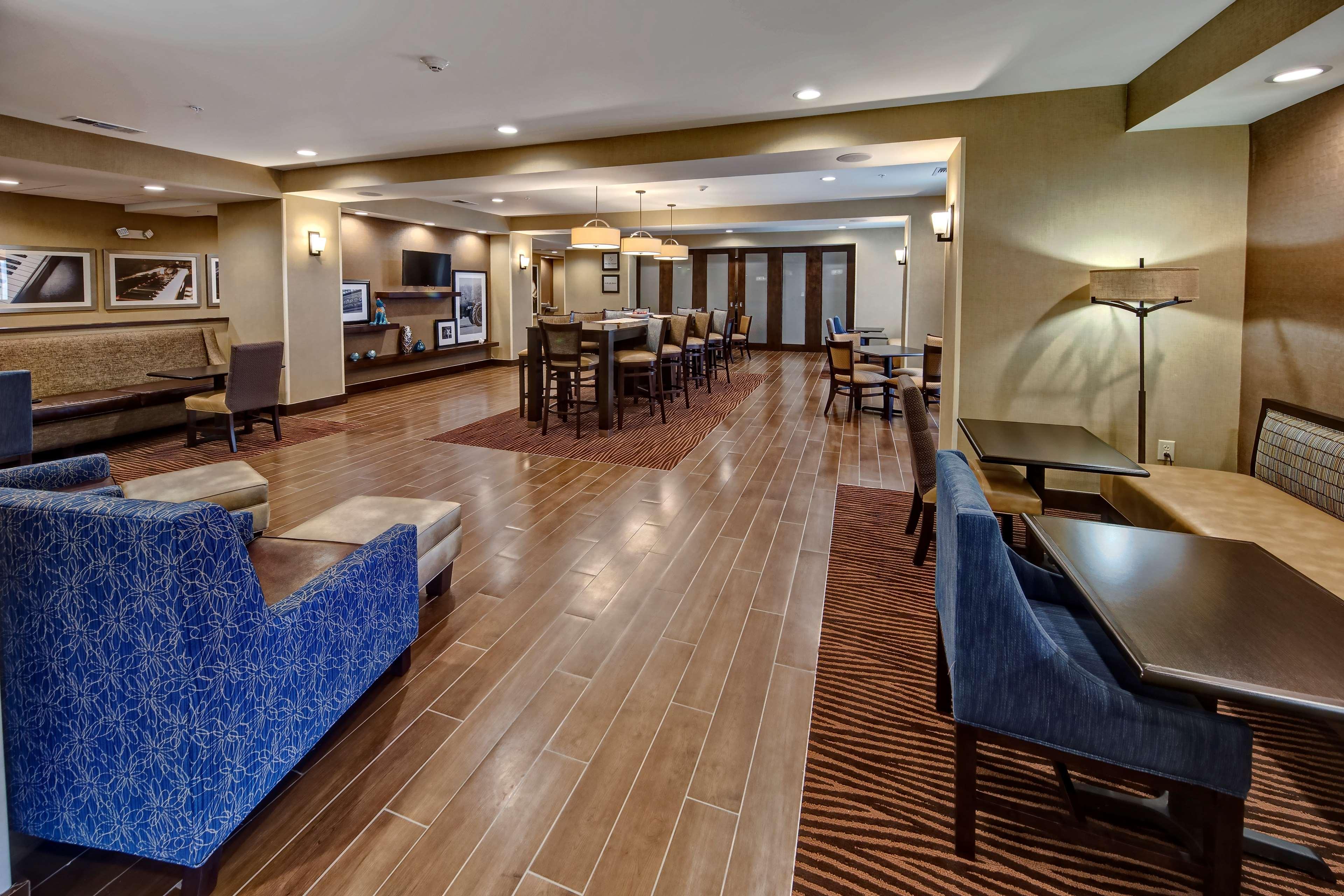 Hampton Inn Indianola المظهر الخارجي الصورة
