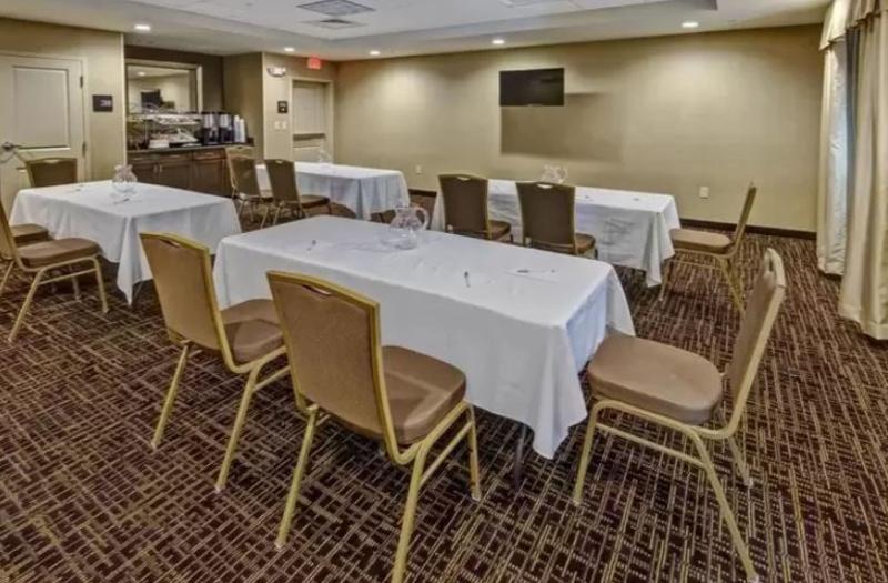 Hampton Inn Indianola المظهر الخارجي الصورة