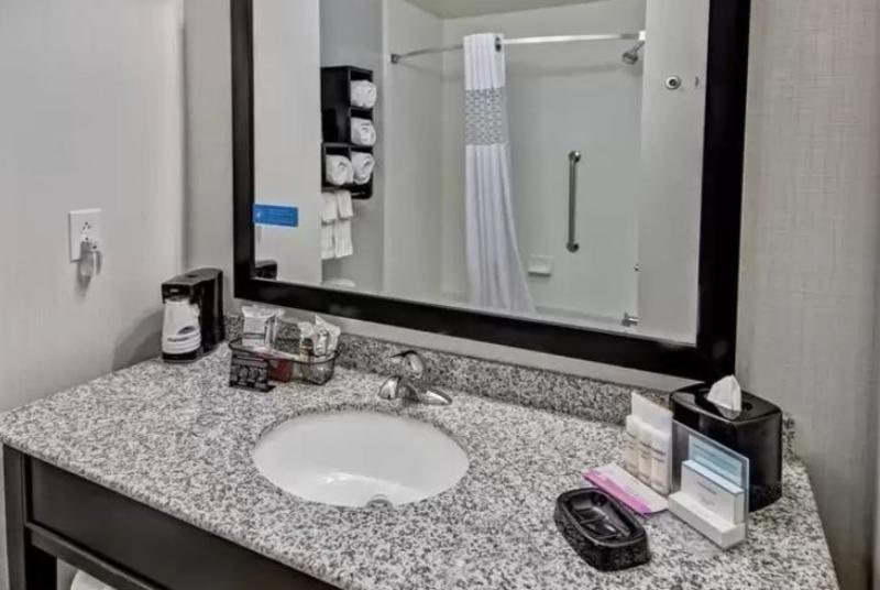 Hampton Inn Indianola المظهر الخارجي الصورة